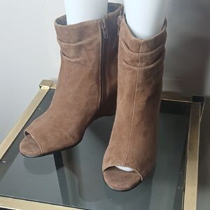 Aerosoles Brown Suede Peep Toe Wedge Booties Size 7.5
